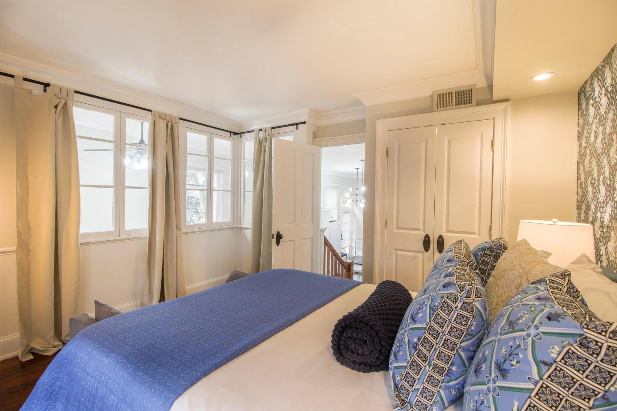 Walk To It All In Downtown, Double King Beds Savannah Buitenkant foto