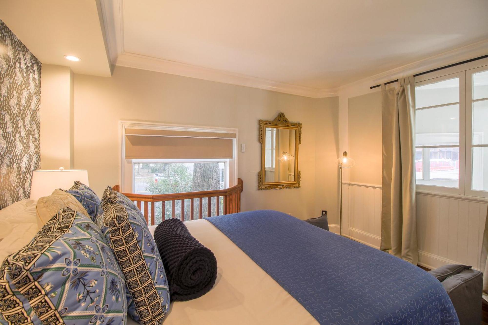 Walk To It All In Downtown, Double King Beds Savannah Buitenkant foto